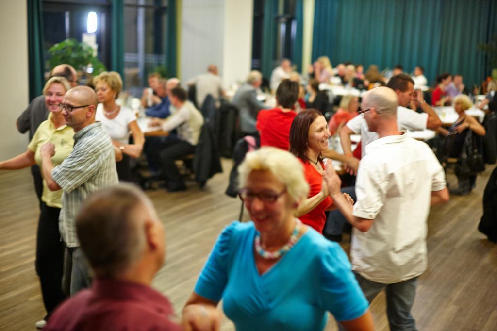 Kaiserrast Stockerau Esterno foto