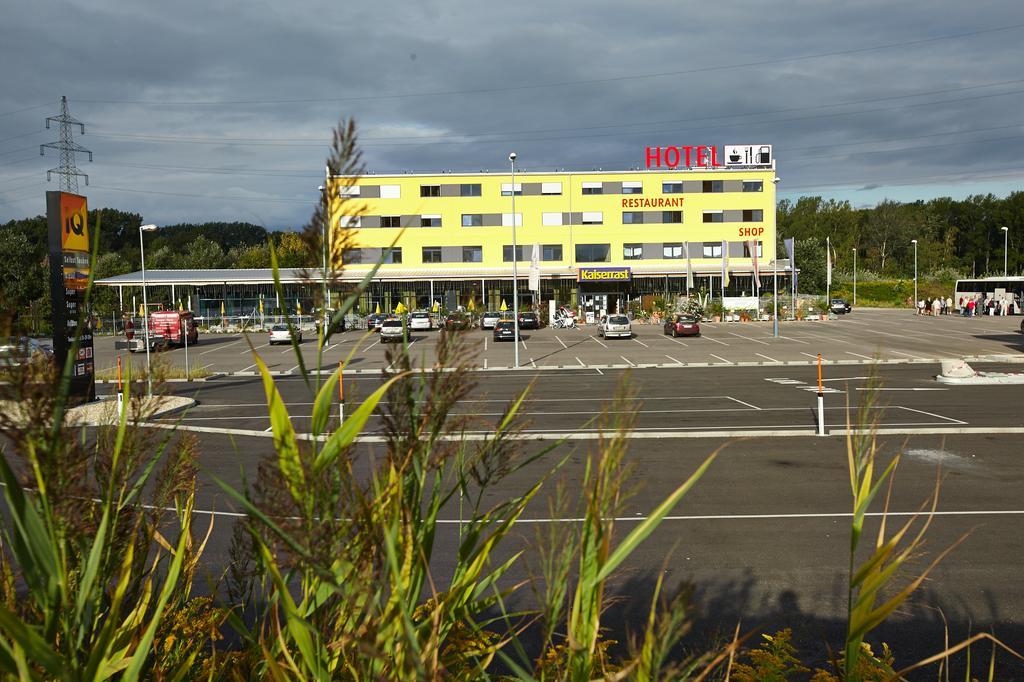 Kaiserrast Stockerau Esterno foto
