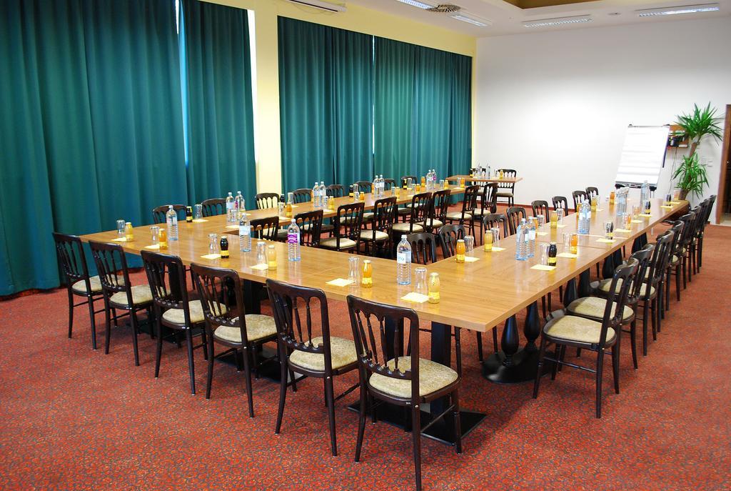 Kaiserrast Stockerau Esterno foto